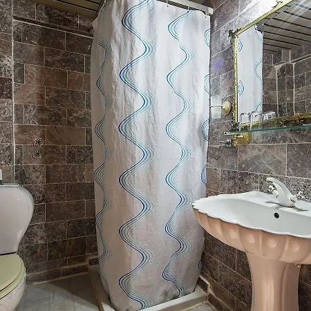 Larissa Mare Hotel 3*
