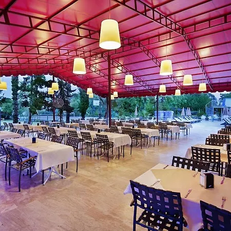Larissa Mare Hotel
